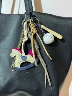 Bijou De Sac - Brown Horse